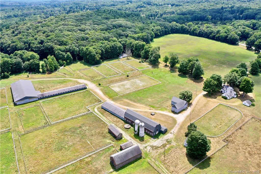 Building photograph for 339+341 UNDERMOUNTAIN ROAD
